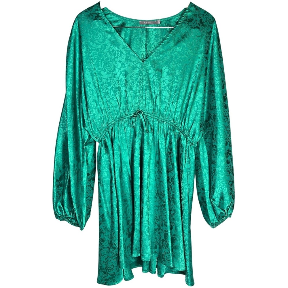 Red by BKE Floral Mini Dress in Jaquard Green M Satin‎ V-Neck Dress Long Sleeve